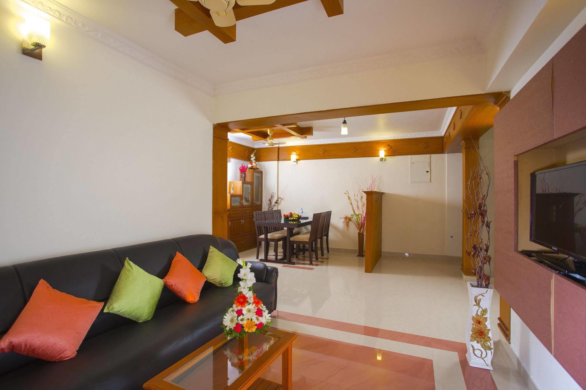 Atlas Airport Hotel Apartment Nedumbassery Exteriör bild